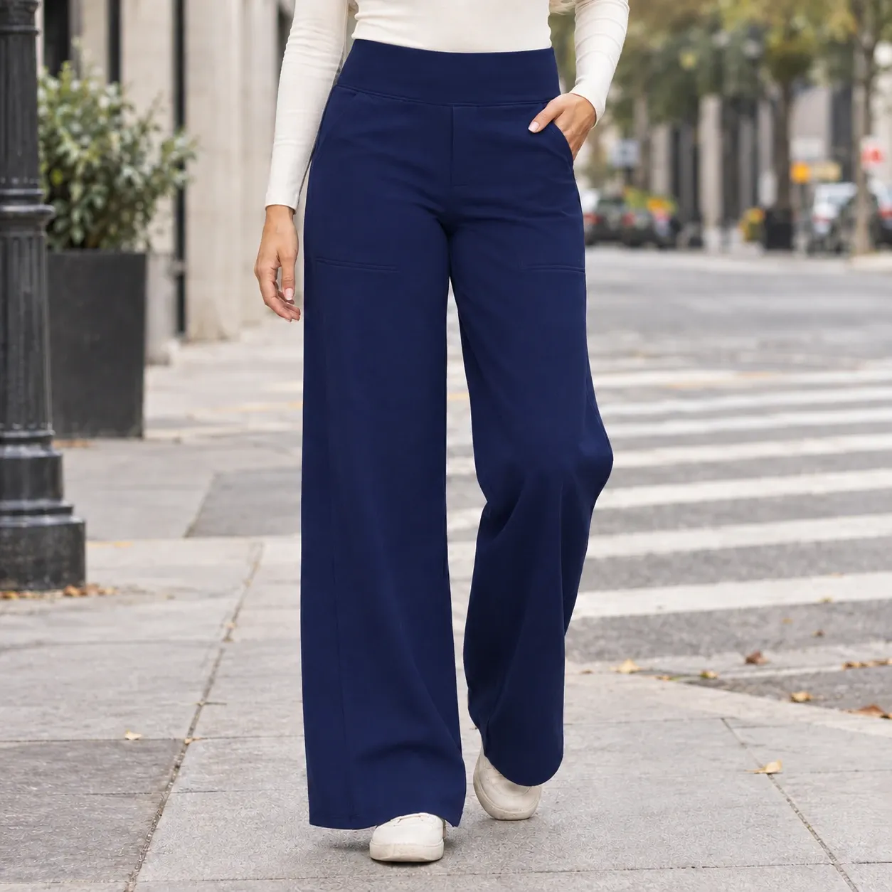 Ada-Jane Straight Leg Pants in Dark Blue