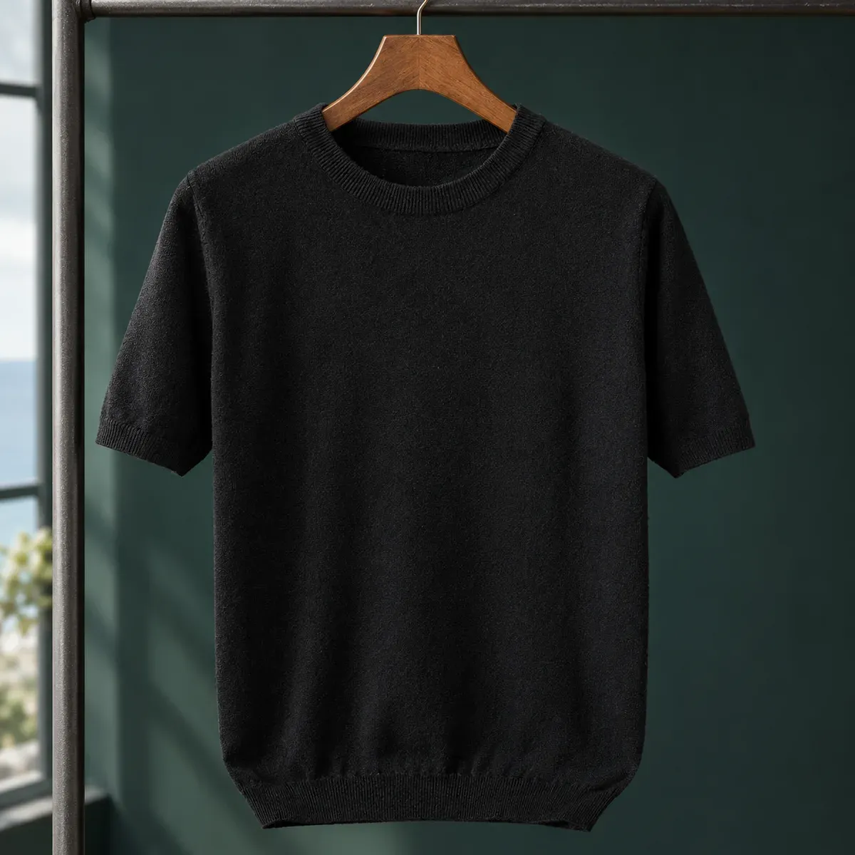 Ludovic-Reid Crew Neck Top — gallery photograph 1