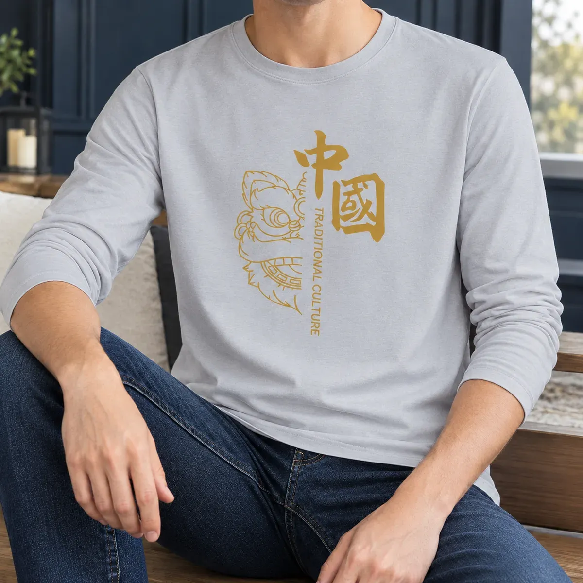 Martin Graphic Top in Light Gray