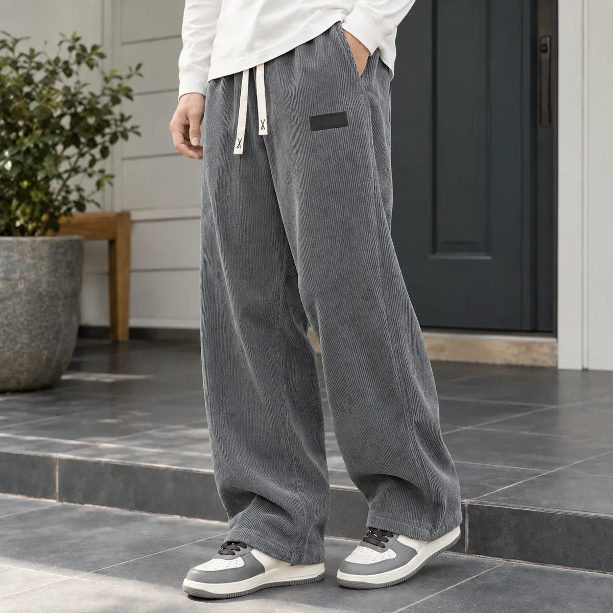 Jonah Relaxed Pants in Gray