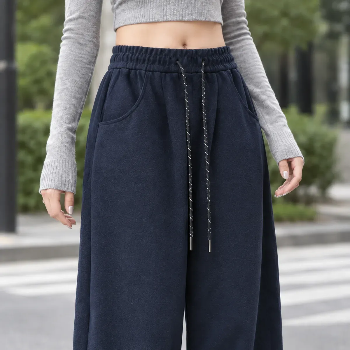 Mara Wide Leg Pants — detail